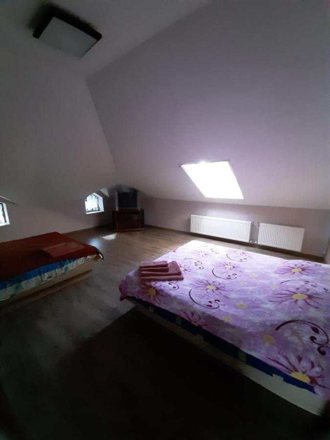 Guest House Chornomorsk Buitenkant foto