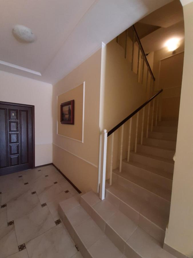 Guest House Chornomorsk Buitenkant foto